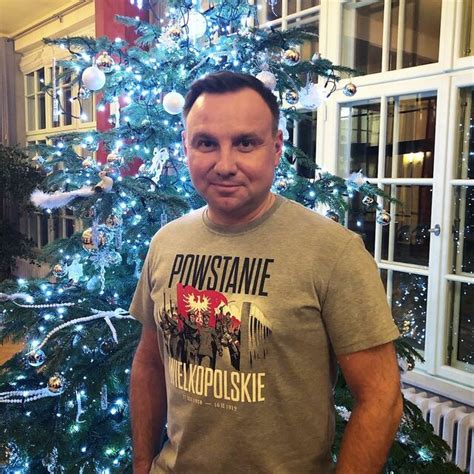 Andrzej Duda w koszulce Red is Bad Zdjęcie opublikował na Instagramie