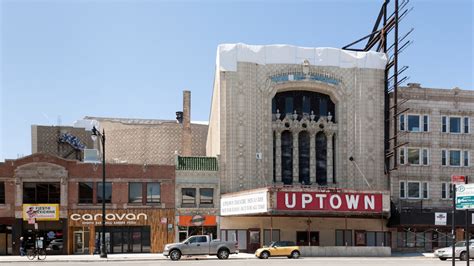 Uptown Theatre | Landmarks Illinois