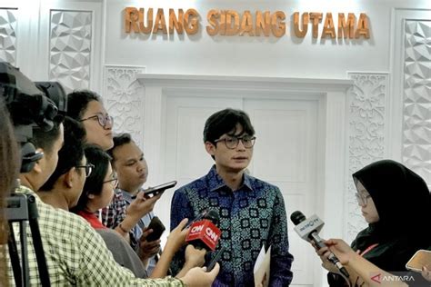 Kpu Umumkan Nama Nama 11 Panelis Debat Keempat Pilpres 2024 Antara