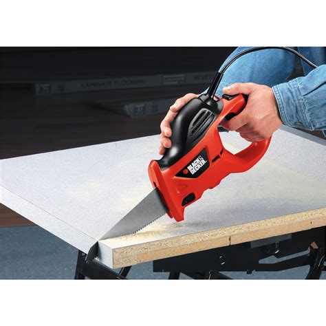 Blackdecker Phs550b Compact 34 Amp Corded Powered Hand Saw