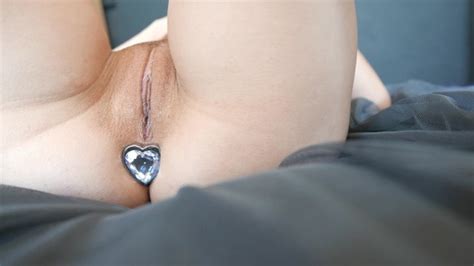 I M Preparing My Ass For A First Time Plug Pornhub