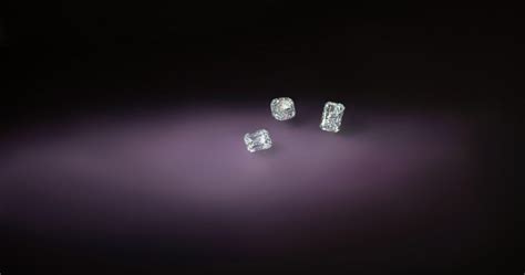 How to Identify a Raw Diamond | Clean Origin