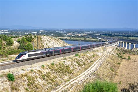 Sncf Tgv Rd Avignon Tgv Trainspo