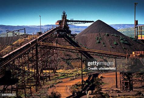 Iron Ore Mine Australia Photos and Premium High Res Pictures - Getty Images