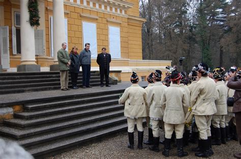 Castelul Regal Savarsin Program Vizitare