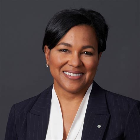 fortune  features  black women ceos   time