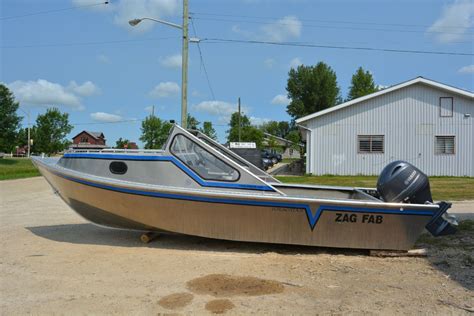 Cuddy Cabin Boats