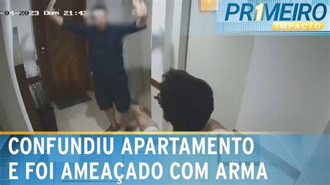 Síndico sem porte de arma ameaça homem que confundiu apartamentos