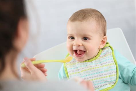 feeding  baby owensboro parent magazine