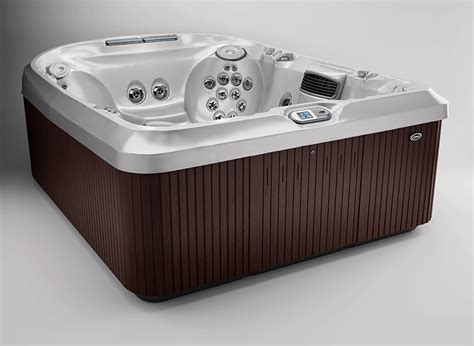 J Person Hot Tub Ultra Modern Pool Patio