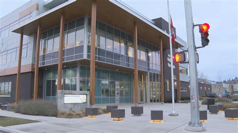 Police Testify At Trial Of Kelowna Rcmp Officer Accused Of Assault