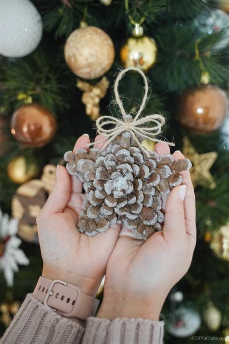 Rustic Pinecone Star Christmas Ornament Diy Crafts