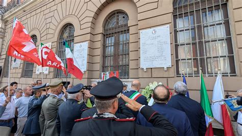 Bari Ricorda Le Vittime Delle Strage Di Bologna Dopo Anni