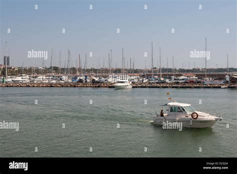 The fishing port of Cambrils , Costa Dorada , Spain Stock Photo - Alamy