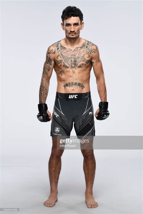 Max Holloway Poses For A Portrait During A Ufc Photo Session On