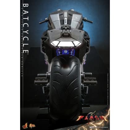 Batcycle Hot Toys Mms The Flash Th Scale Collectible Vehicle