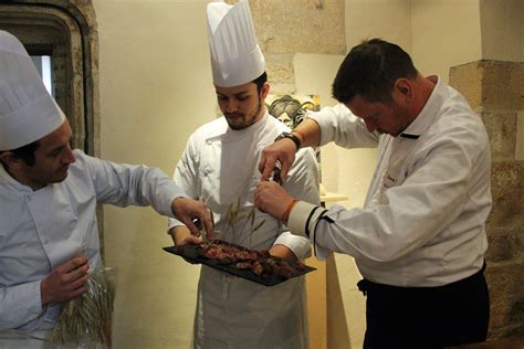 Côte d Or gastronomie Douze chefs cuisinent le bœuf de Beaune pour