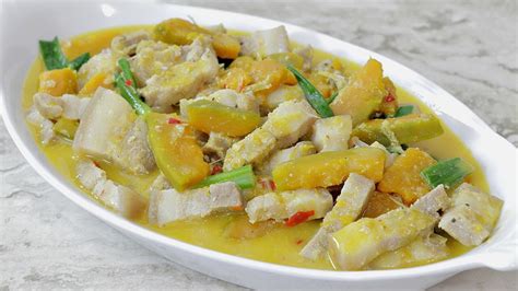 GINATAANG BABOY AT KALABASA HOW TO COOK GINATAAN FILIPINO RECIPE