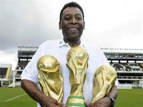 Velarán restos de Pelé en estadio del Santos de Brasil Alternativo