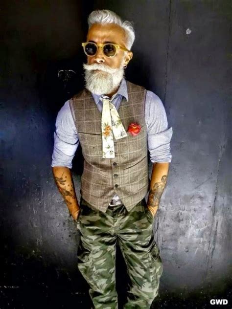 When Old People Dress Like Hipsters (21 Pics) - Today news