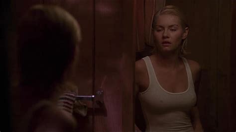 Elisha Cuthbert Nude Pics Page