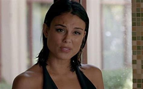 Dynasty Actriz Peruana Nathalie Kelley Será Estrella Del Reboot De La