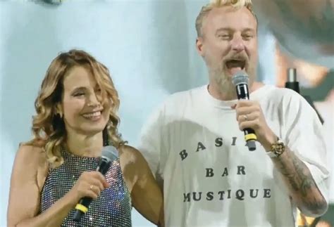 Barbara D Urso Annuncia Il Ritorno In Tv Durante La Diretta Della Festa