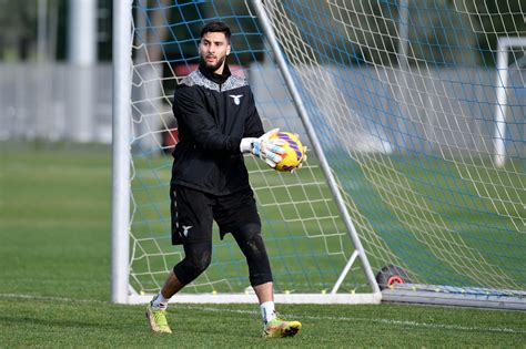 Immobile Cronometro Alla Mano Corre Verso Il Rientro