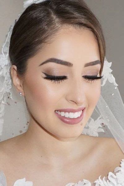 Lovely Bridal Hairstyle And Makeup Ideas Fashionssories