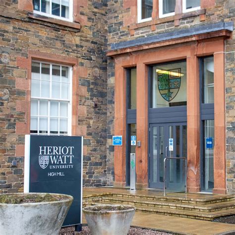 Heriot Watt University Admission Ranking Acceptance Rate Courses