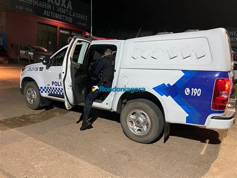 Bandidos invadem casa de idosos aterrorizam vítimas e fogem dois