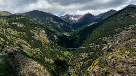 Así es el puente tibetano de Andorra