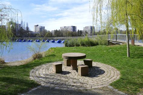 Freiburg Bilder vom Seepark im Westteil der Stadt größter und