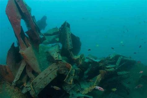 Thieves Are Stripping Sunken World War II Shipwrecks of Their Valuable ...