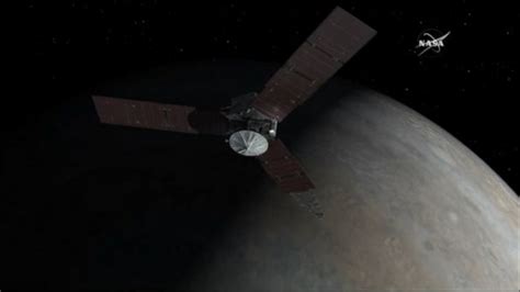 Video Juno Spacecraft Enters Jupiters Orbit After 5 Year Journey Abc