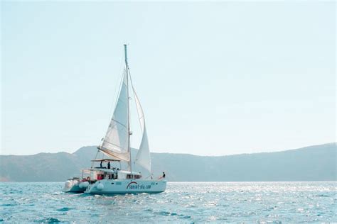 Budget-Friendly Santorini Catamaran Cruise - Grekaddict.com