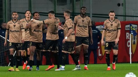 Championnat De France Le Racing Club De Lens Et Openda Toute Allure