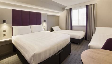 Leeds City Centre (Leeds Arena) Hotel | Premier Inn