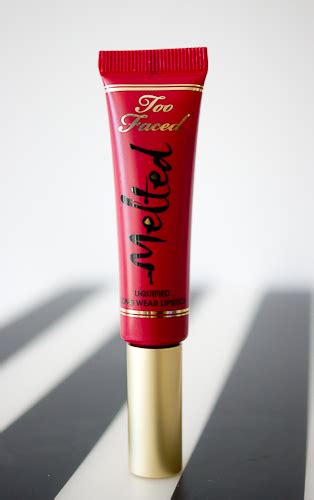 Le Rouge L Vres Melted De Too Faced En Teinte Ruby Blood Is The New