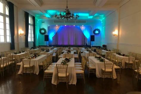 How Much Does It Cost to Rent a Banquet Hall? - Peerspace