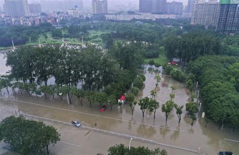 图片 新乡告急！特大暴雨致多个村庄被洪水围困，各方救援火速集结