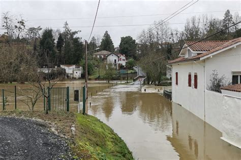 Météo quatre départements en vigilance orange lundi 42 en jaune