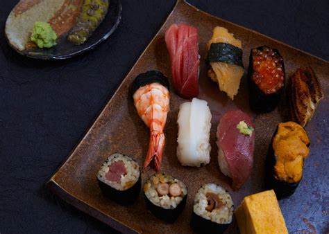 What are Sushi Plates? 9 Things to Know about Sushi Platters