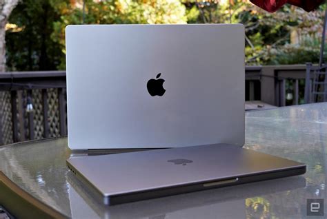 Apple’s new 16-inch MacBook Pro is discounted by $100 at Amazon