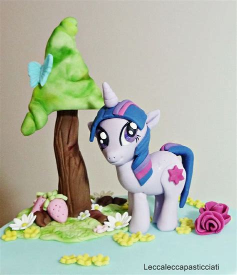 Twilight Sparkle -cake topper | Sparkle cake, Cake toppers, Cake design