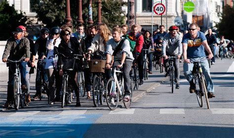 People use more bikes than cars now to enter Copenhagen's city center