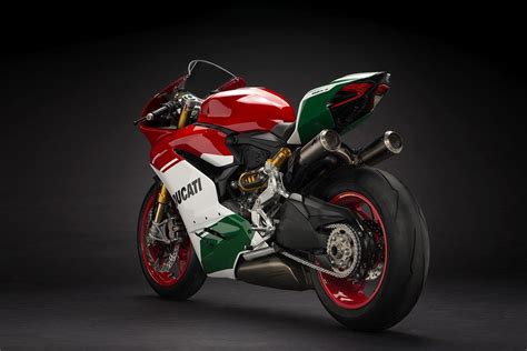 Ducati 1299 Panigale R Final Edition rear left - AUTOBICS