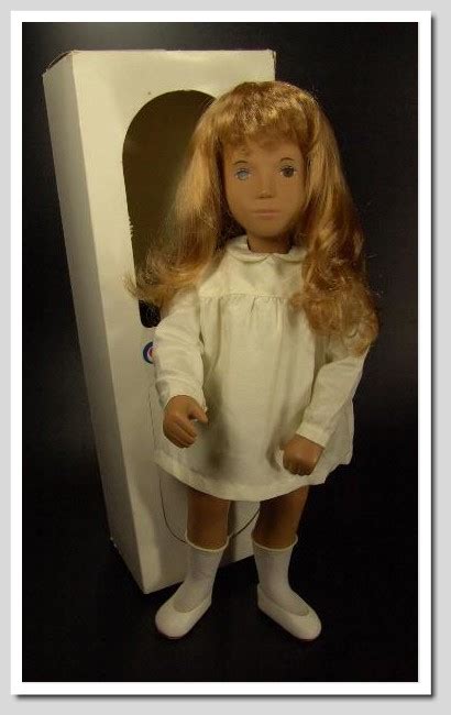 Sasha Puppen Sasha Honey Blonde Silk Dress