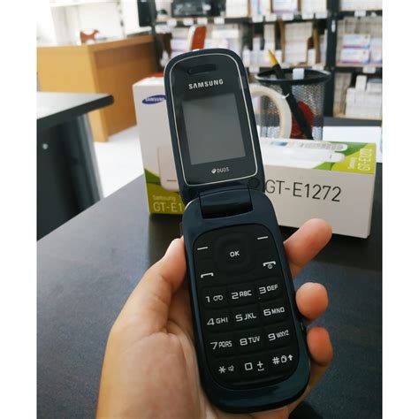 Samsung E1272 Dual SIM Flip Phone Keypad cellphone Original GSM Four ...