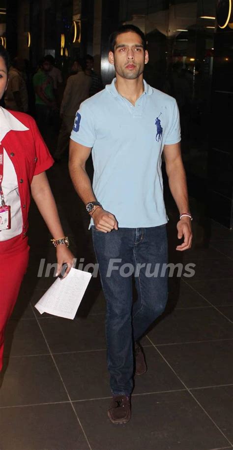 Siddharth Mallya snapped at Mumbai International Airport Photo